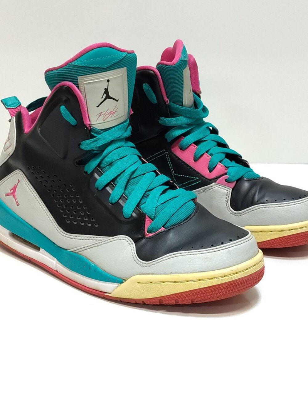Air Jordan SC-3 South Beach Men's Size 8 Black Vivid Pink Turbo Green 629877-029